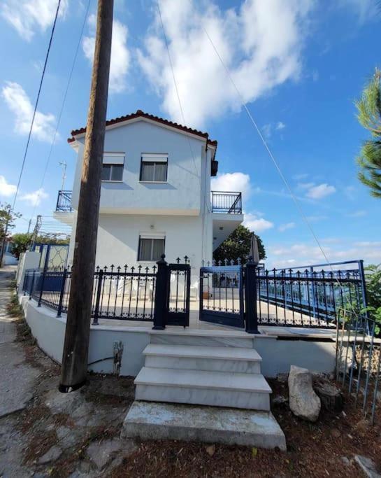 Villa Ocean Vista Retreat Skala Polichnitou Exterior foto